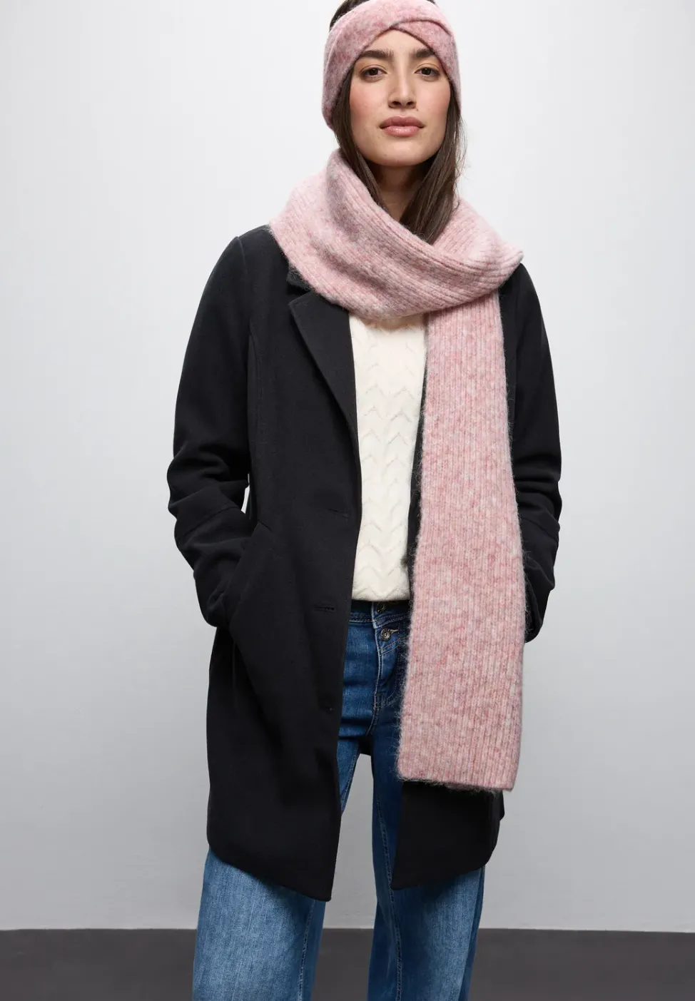 Bandeau au look torsadé