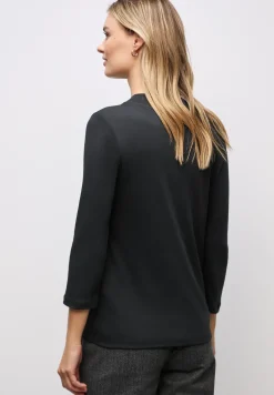 Basic Turtleneck Shirt