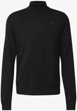 Basic Turtleneck Pullover