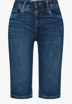 Bermuda en denim slim fit à revers