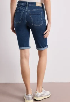 Bermuda en denim slim fit à revers