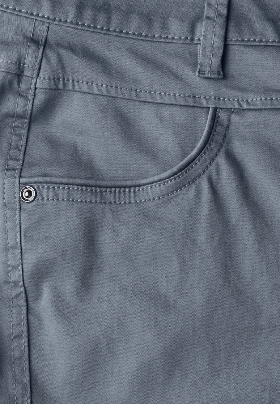 Bermuda en satin
