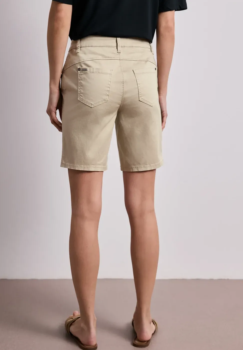 Bermuda Mid Waist en satin