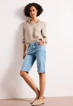 Bermuda Slim Legs avec détail Turn-Up