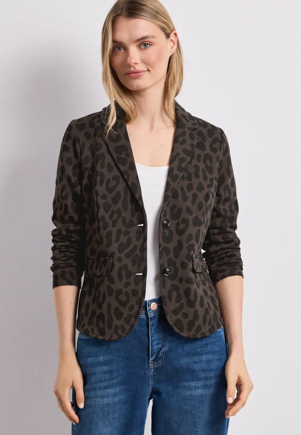 Blazer avec col à revers et motif léopard