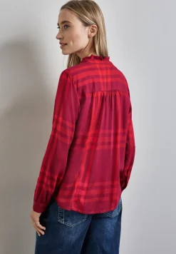 Blouse à carreaux avec volants