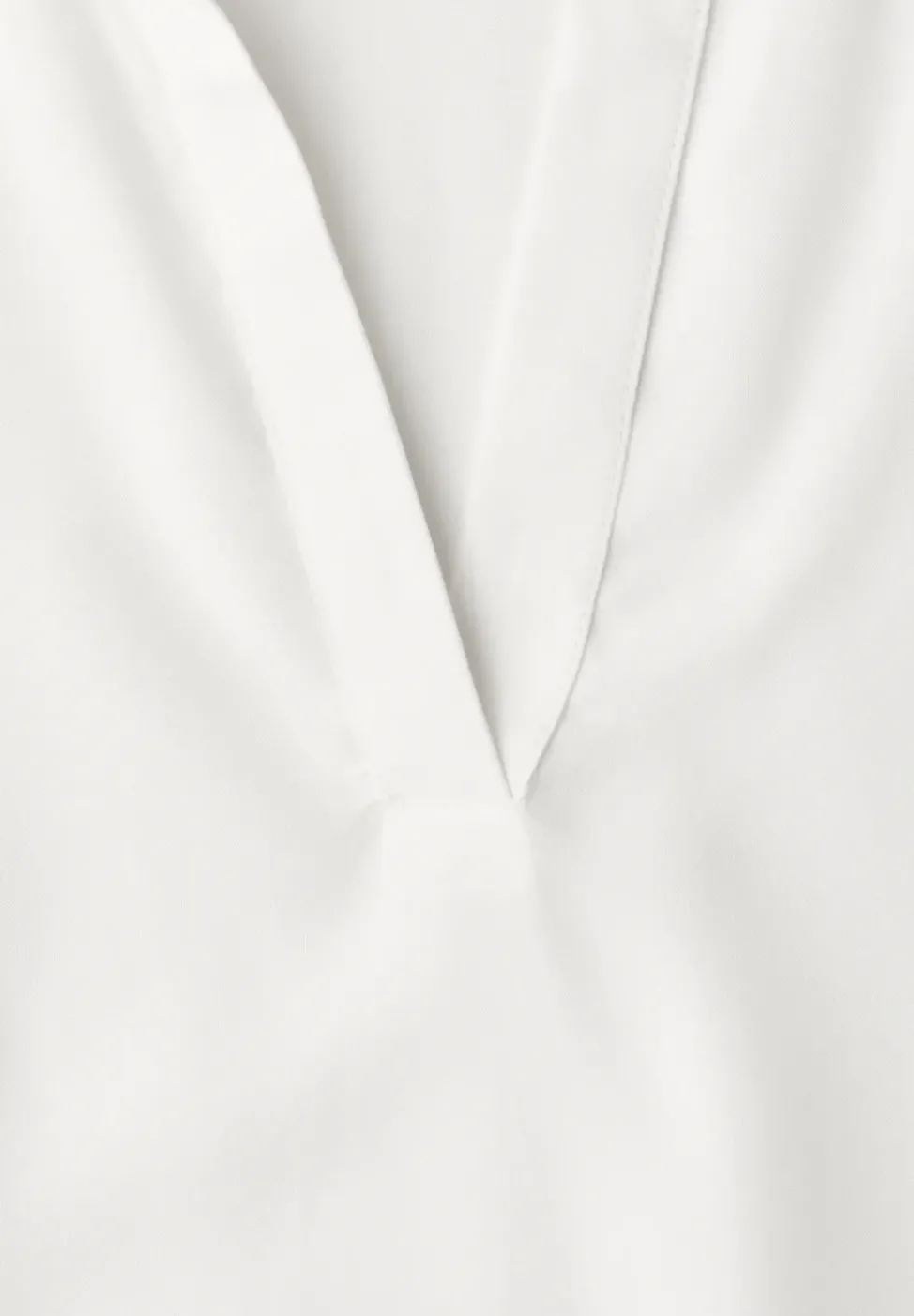 Blouse à col chemise et ourlet élastiqué