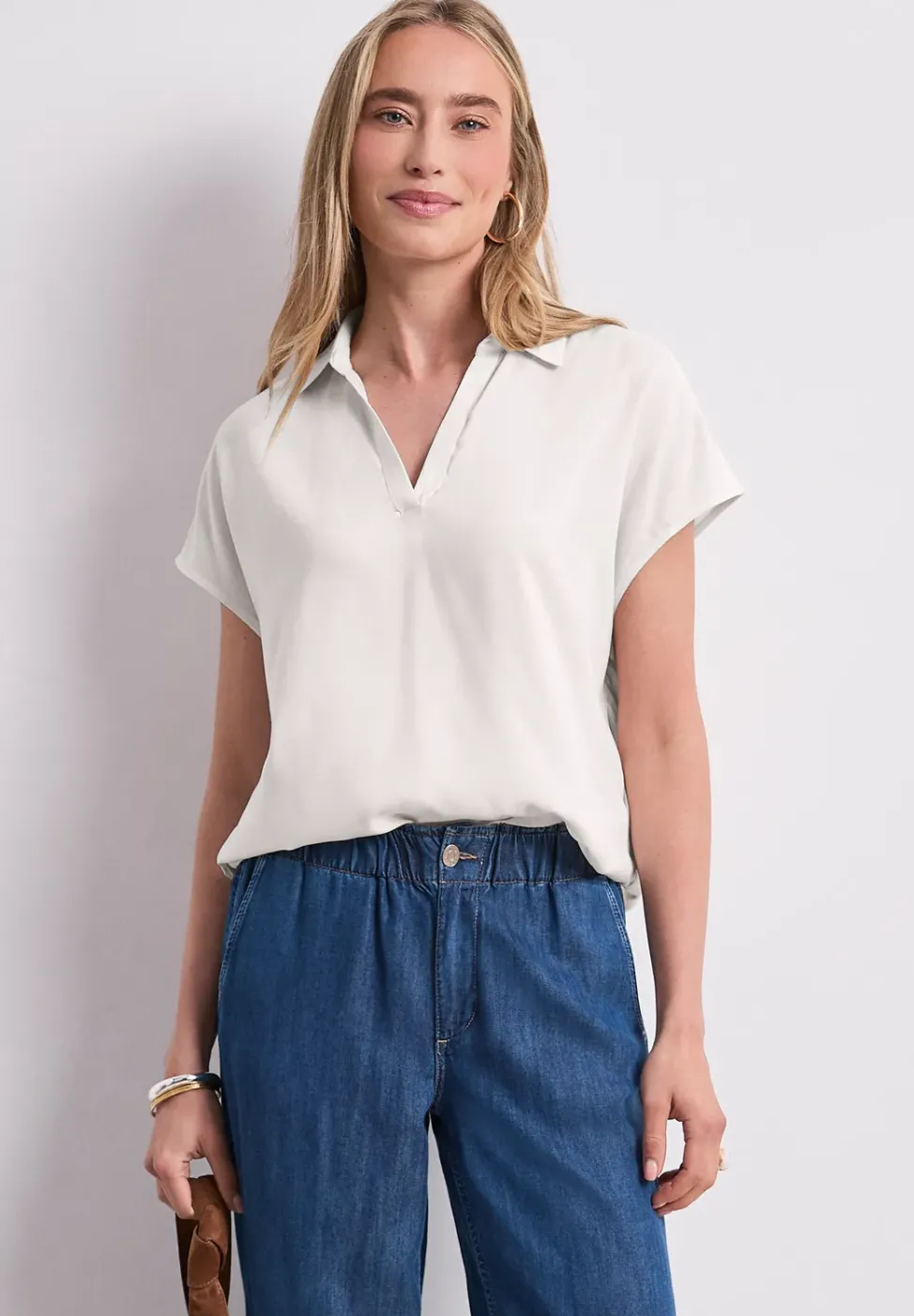 Blouse à col chemise et ourlet élastiqué