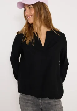 Blouse à col fendu