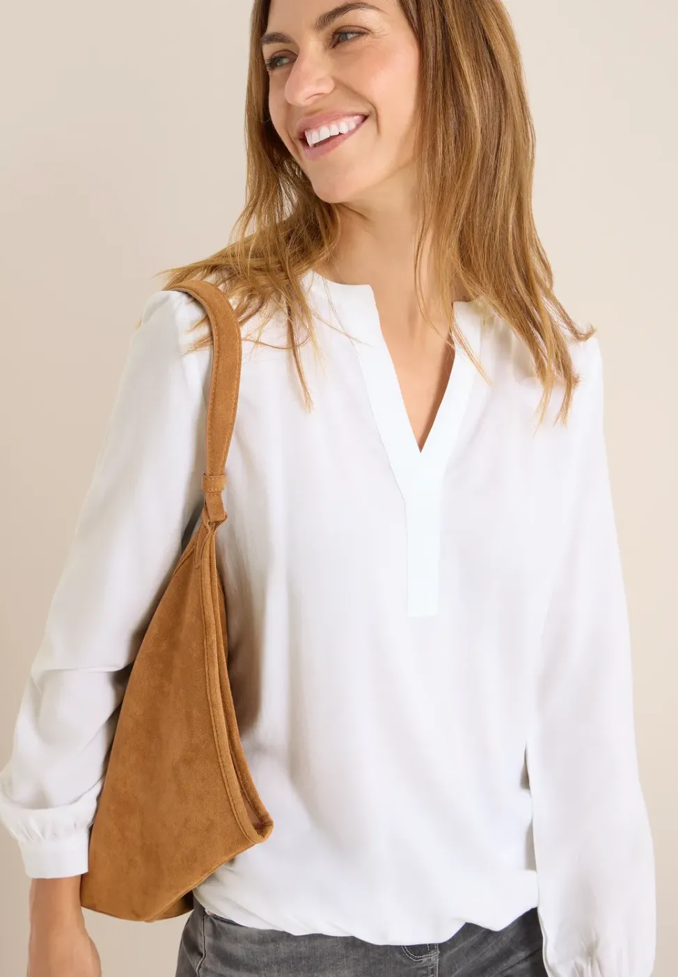 Blouse à col fendu