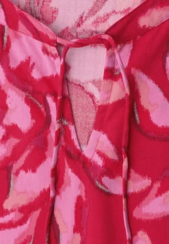 Blouse à col fendu avec détail smocké