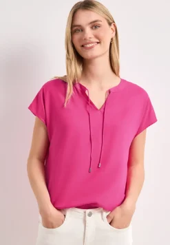 Blouse à col fendu avec détail smocké