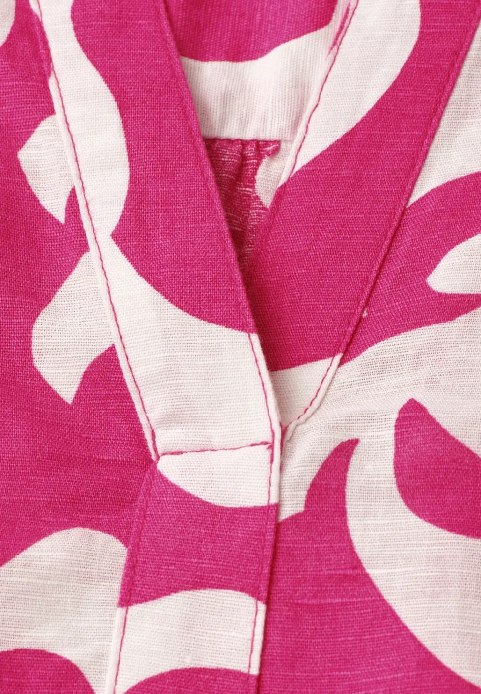 Blouse à col fendu en lin mélangé