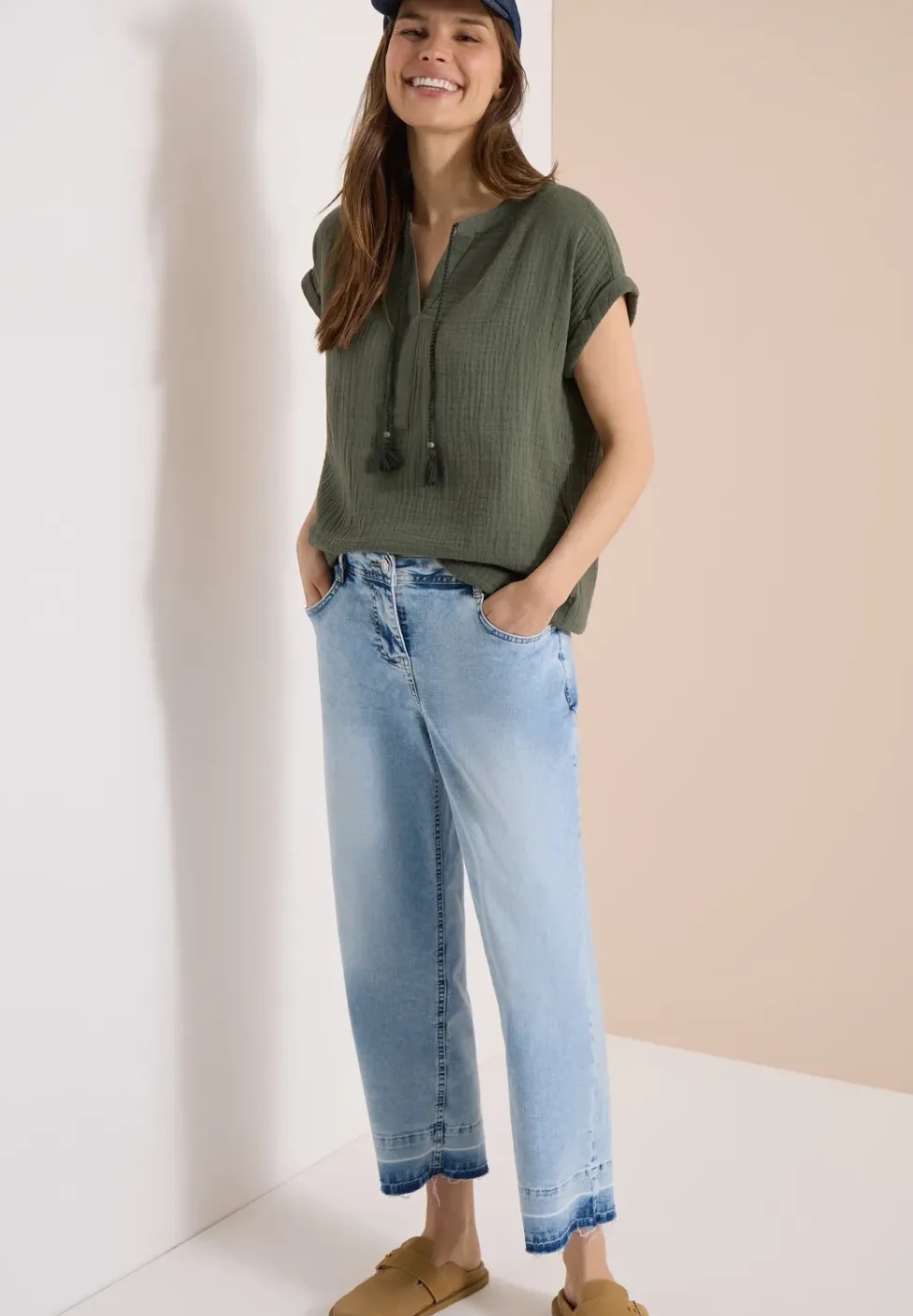 Blouse à col fendu en mousseline de soie