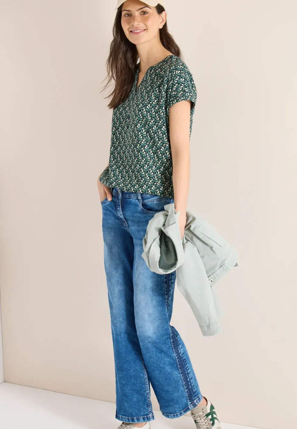 Blouse à col fendu et imprimé minimal