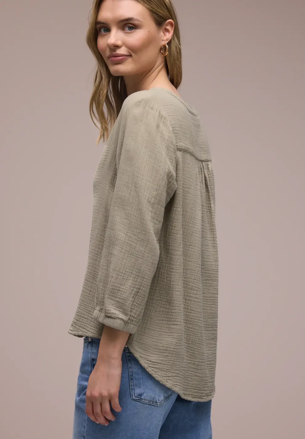 Blouse à manches 3/4 en qualité mousseline