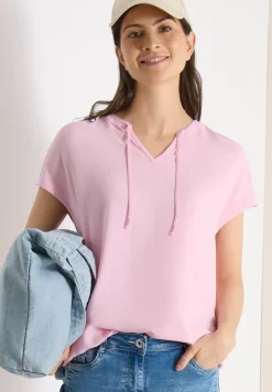 Blouse à manches courtes avec mélange de structures