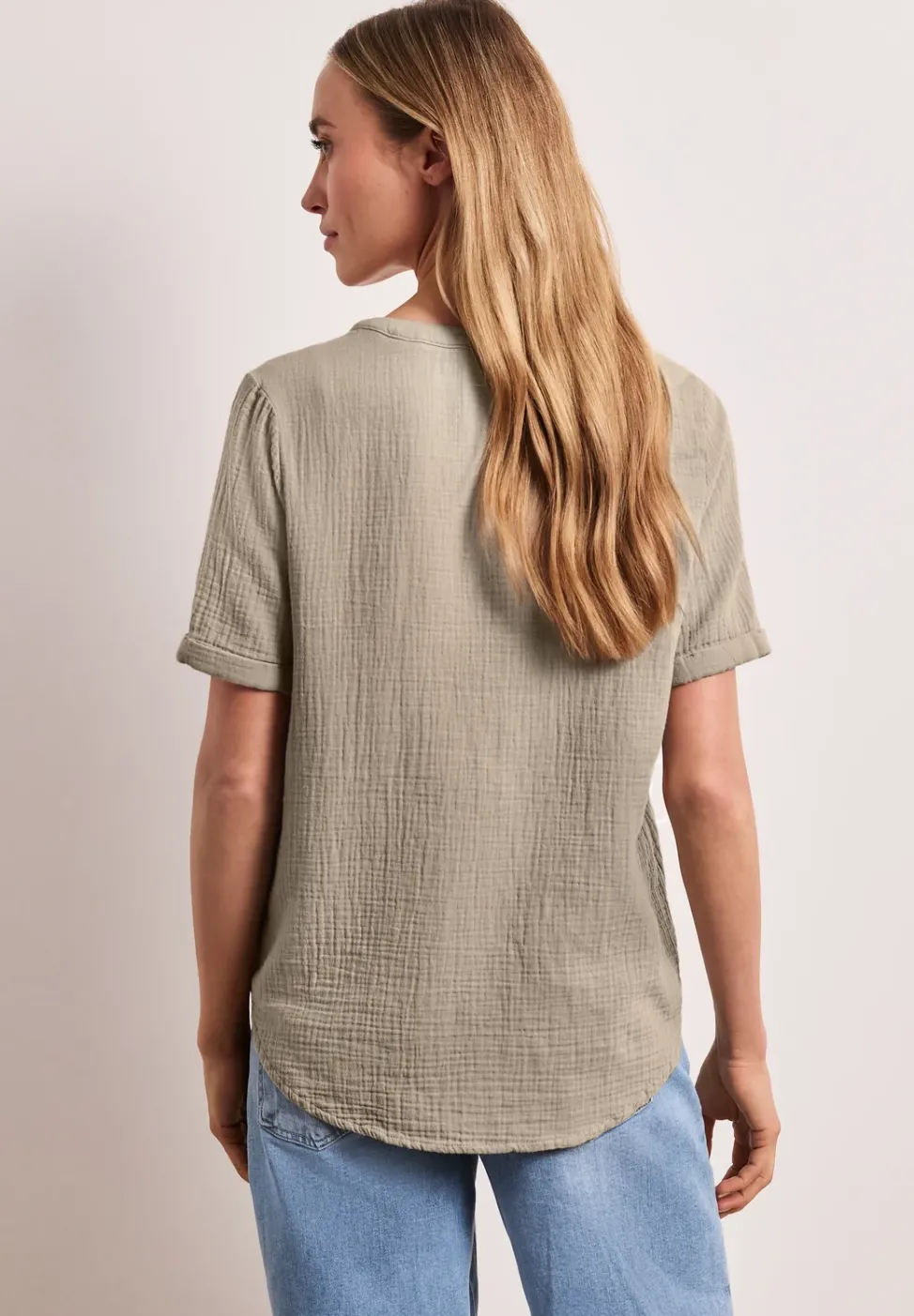 Blouse à manches courtes en qualité mousseline