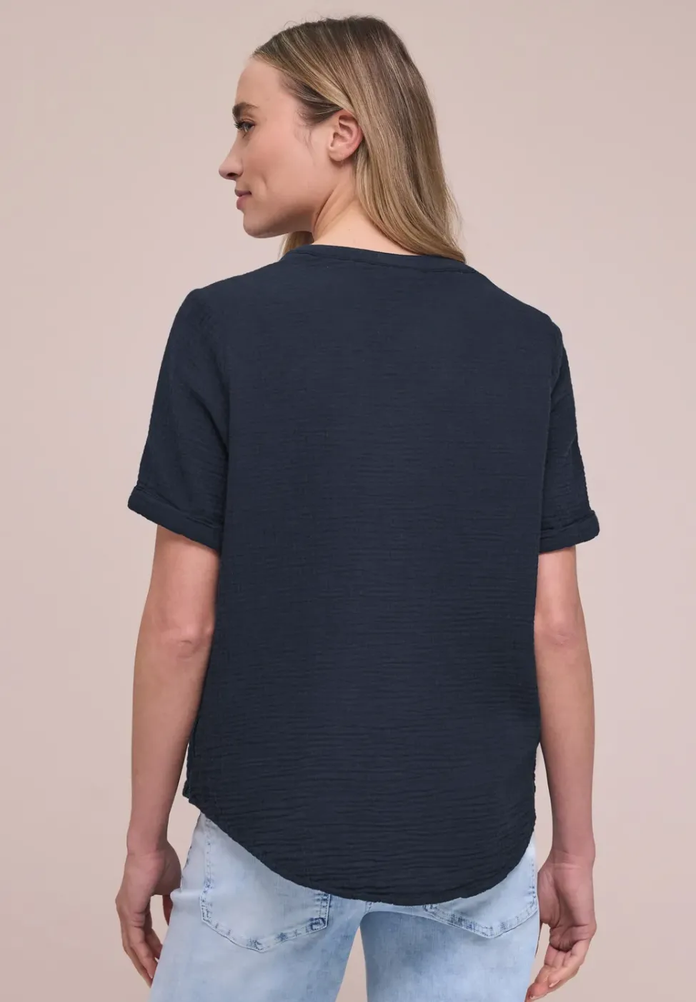 Blouse à manches courtes en qualité mousseline
