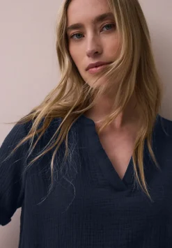 Blouse à manches courtes en qualité mousseline