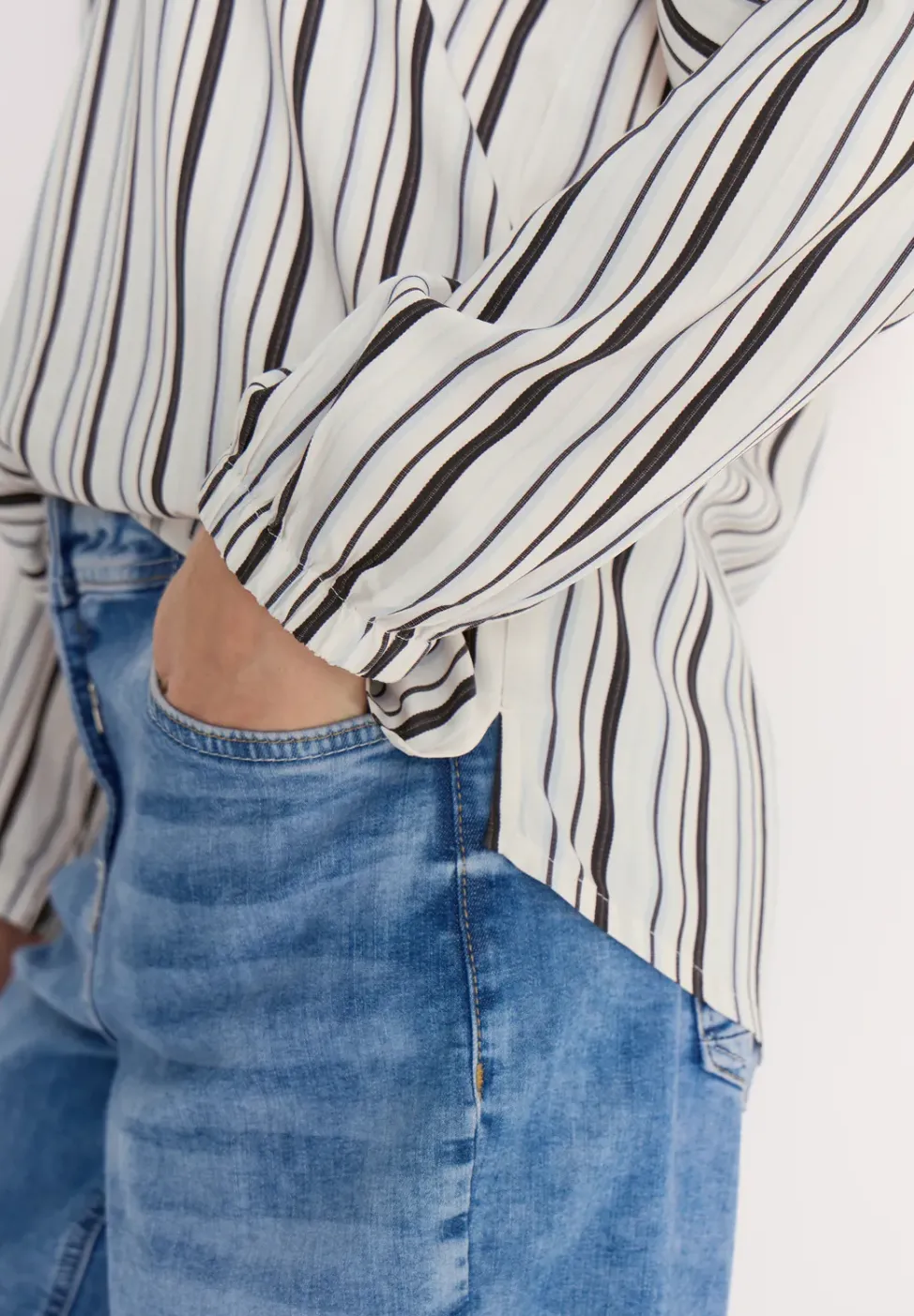Blouse à manches longues avec rayures multicolores