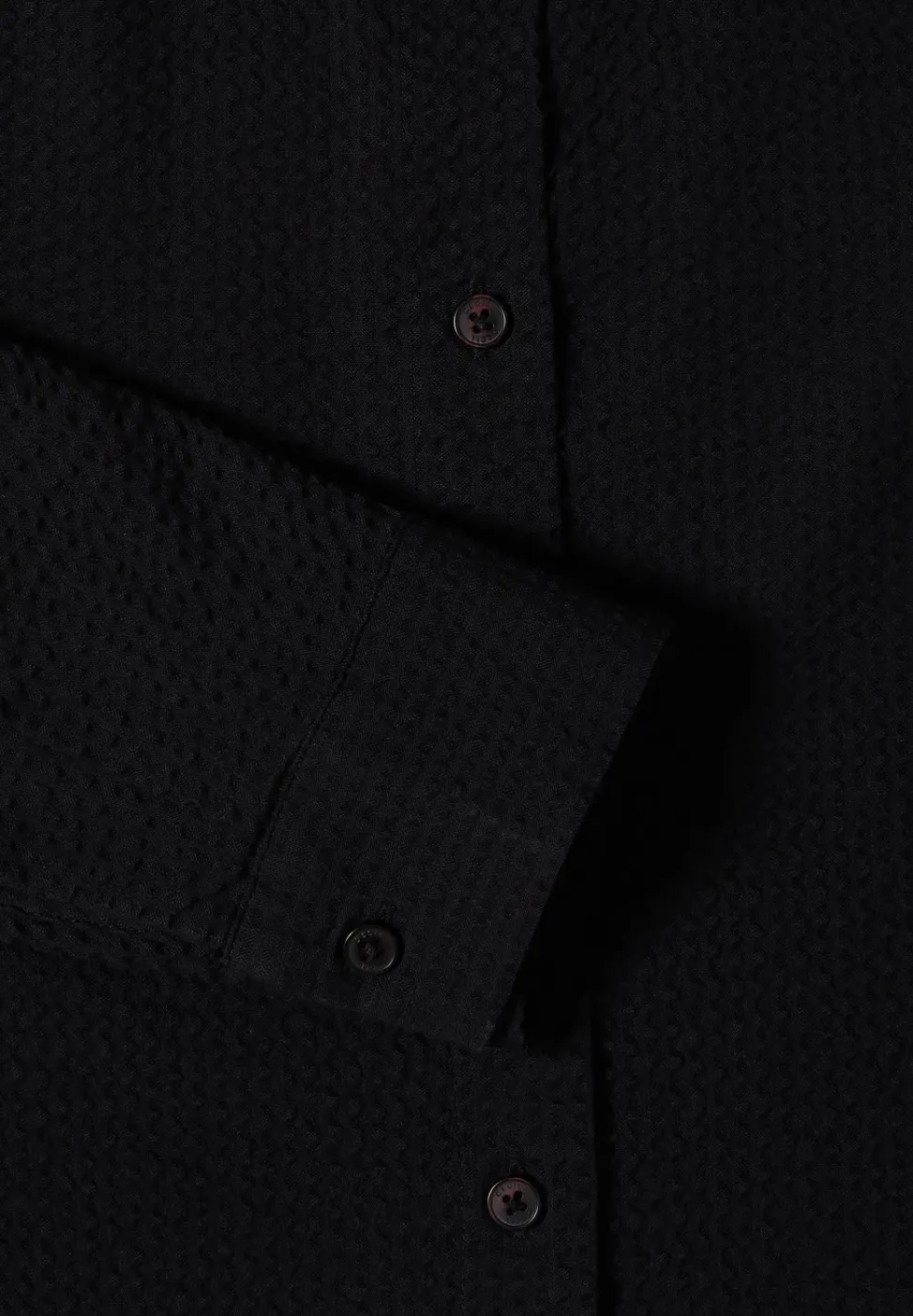 Blouse à manches longues avec structure et boutons