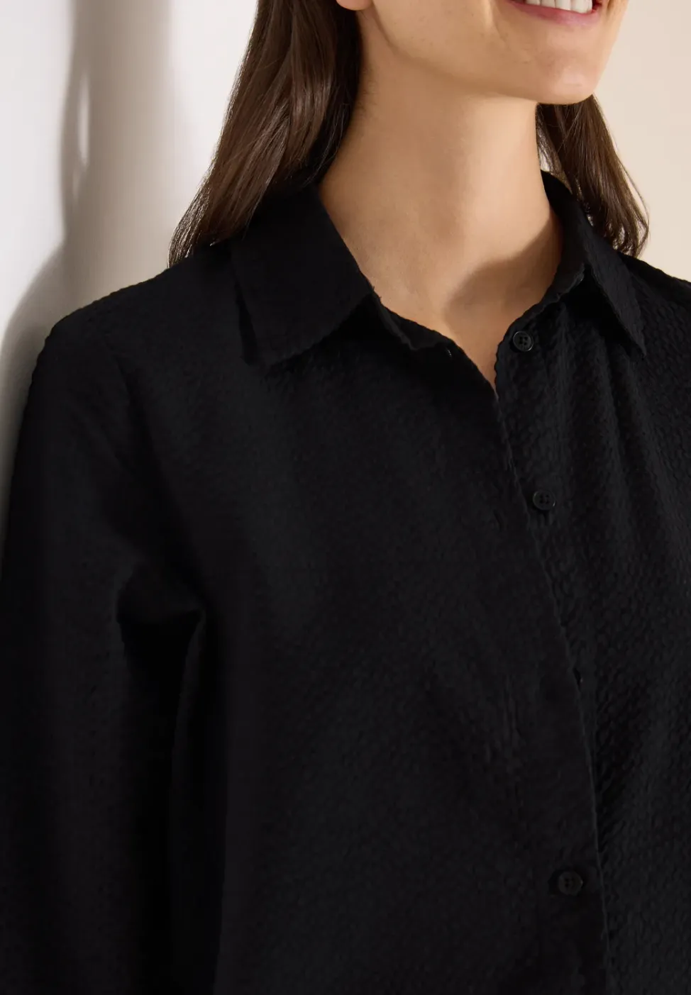 Blouse à manches longues avec structure et boutons