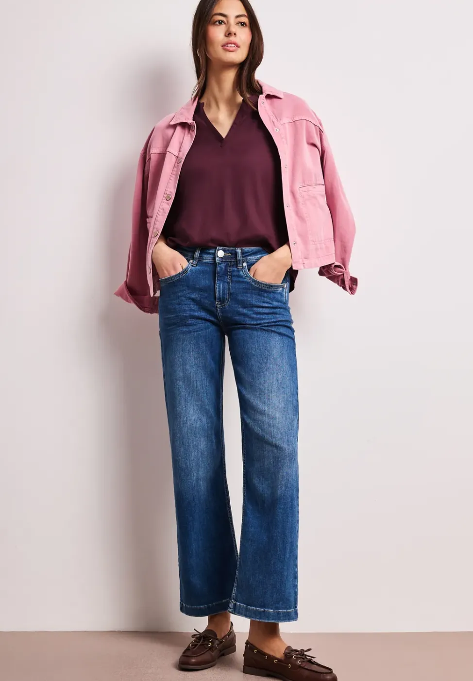Blouse à épaules tombantes avec col fendu