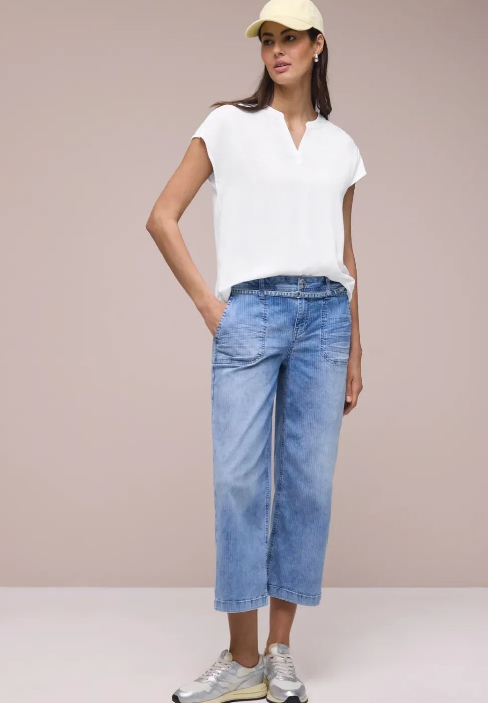 Blouse à épaules tombantes avec col fendu