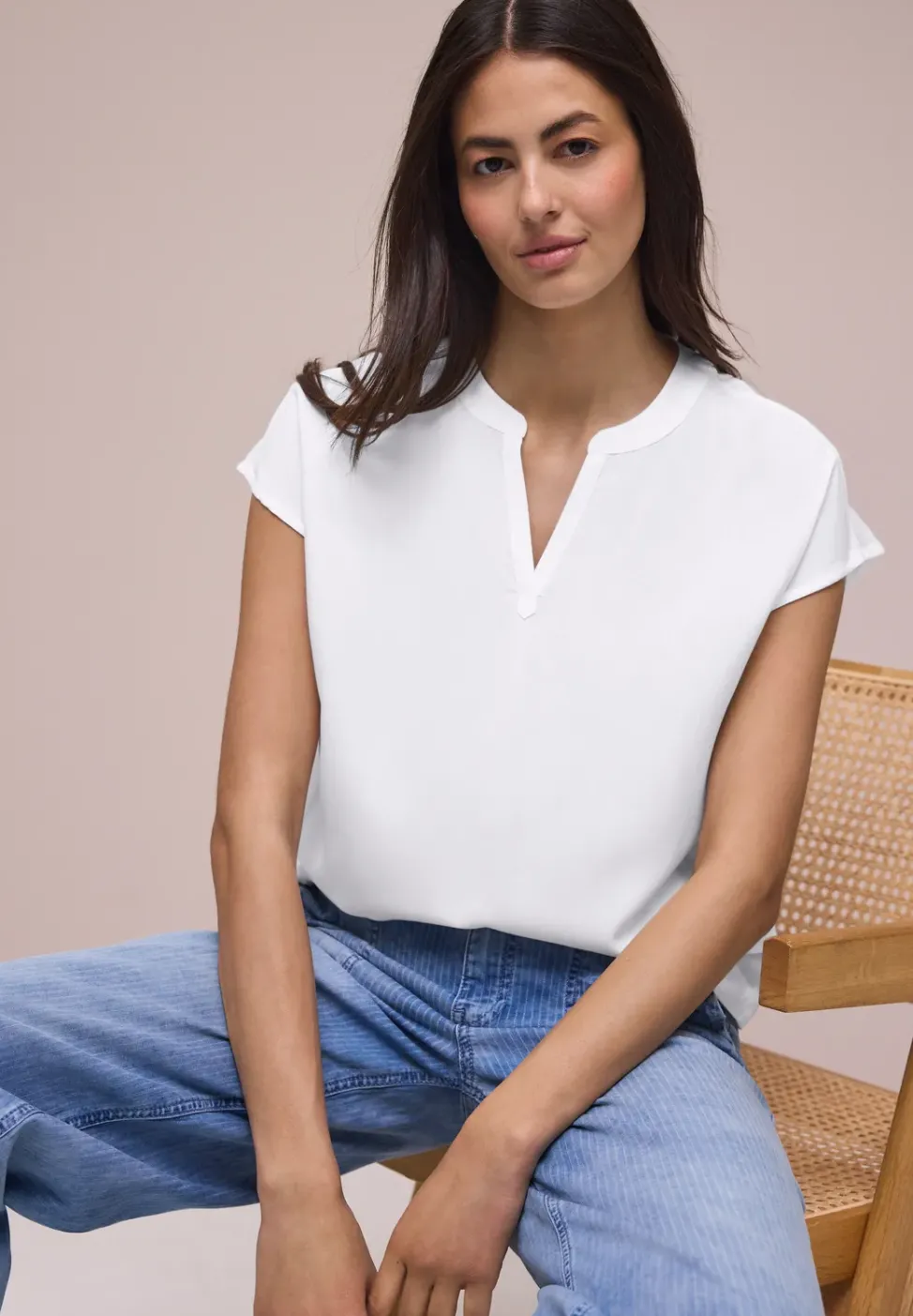 Blouse à épaules tombantes avec col fendu