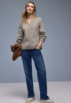 Blouse à volants