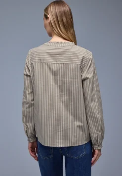 Blouse à volants