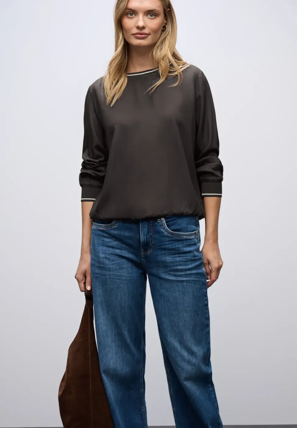 Blouse avec détails de bande