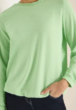 Blouse avec encolure smockée