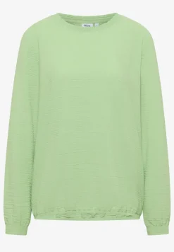 Blouse avec encolure smockée