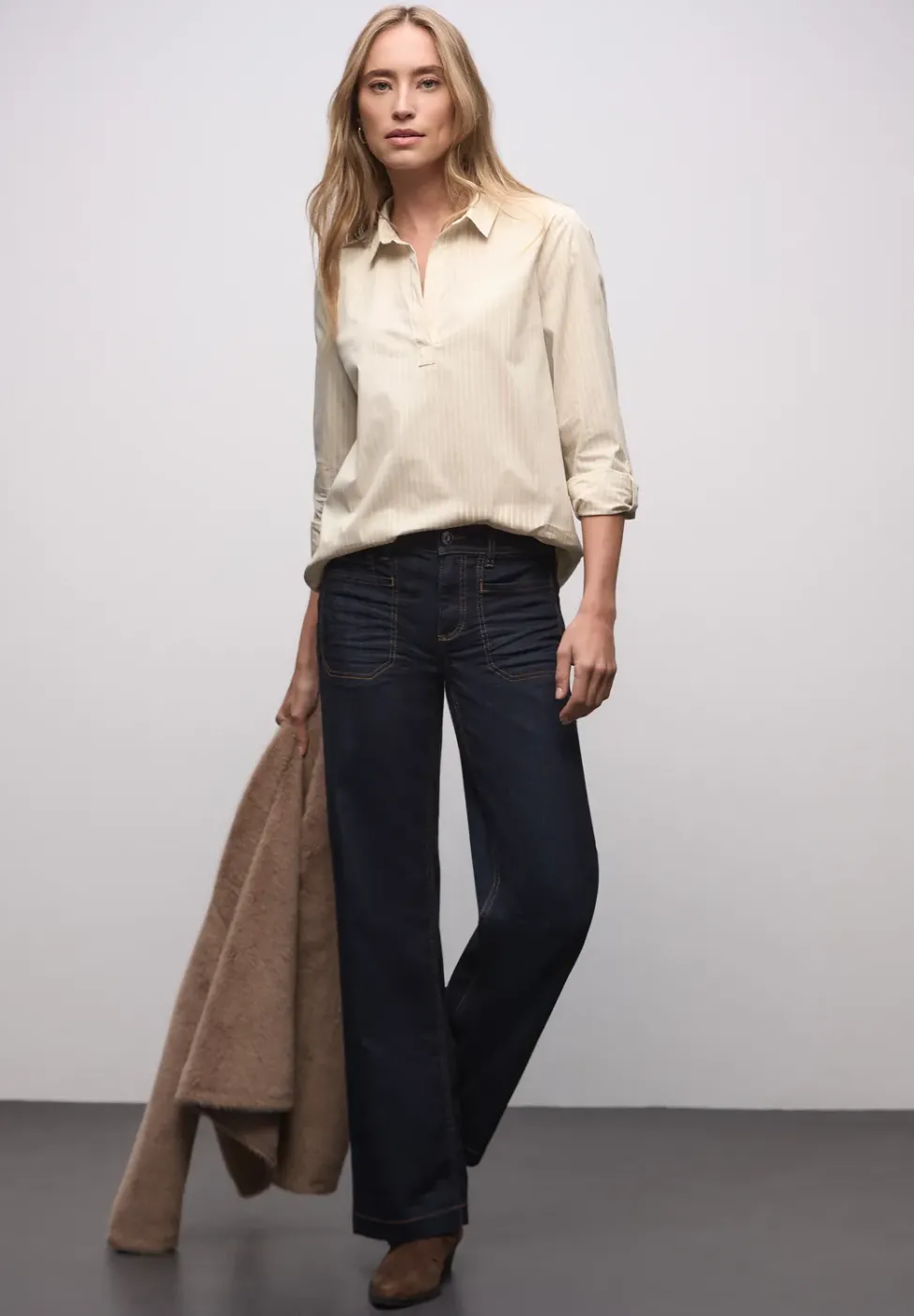 Blouse d'affaires rayée