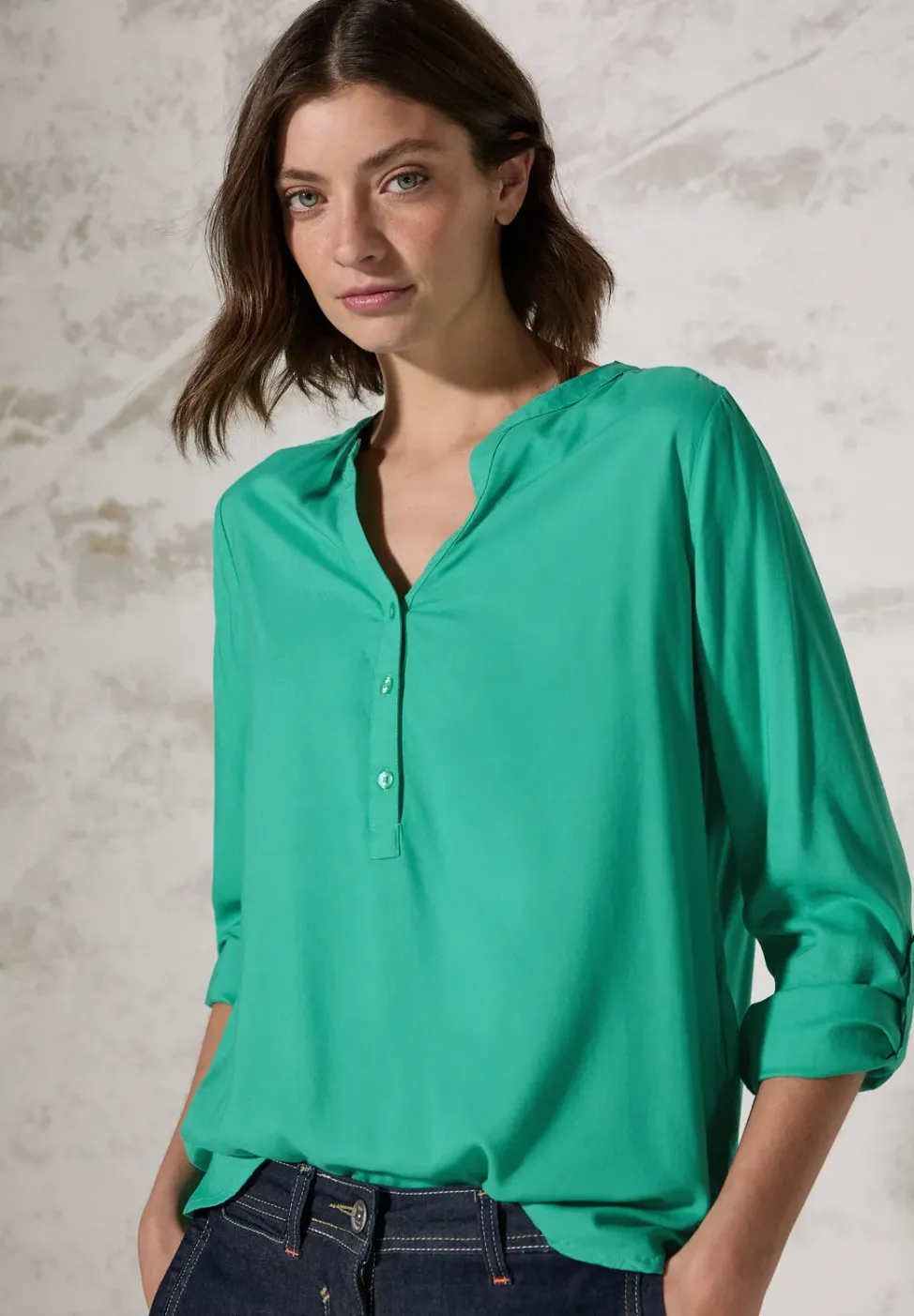 Blouse en couleur unie