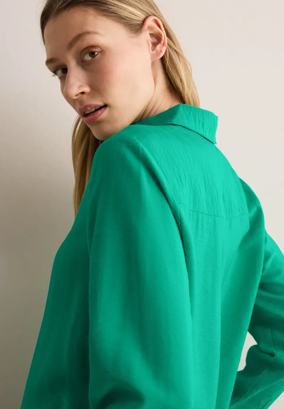 Blouse en couleur unie