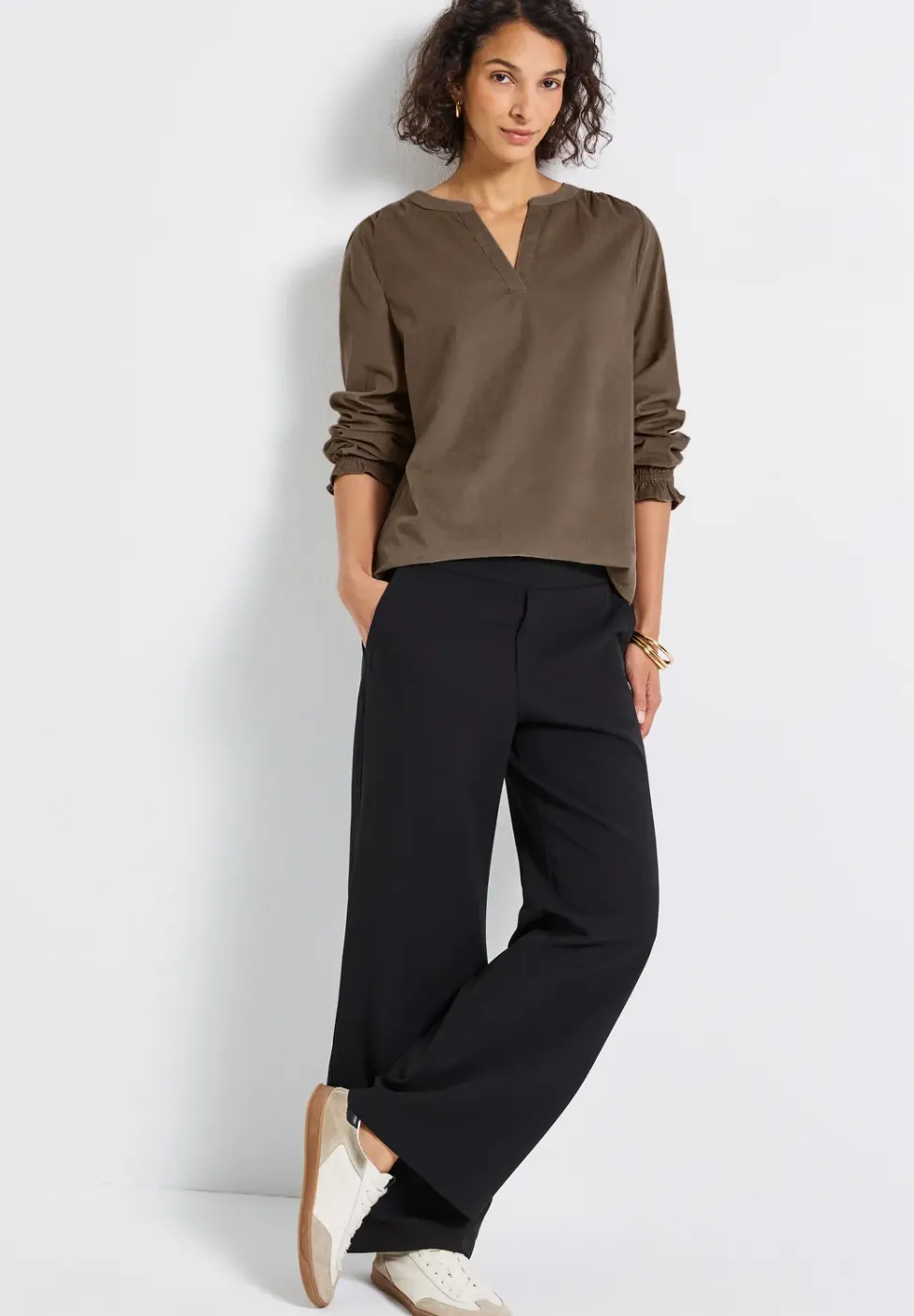 Blouse en velours côtelé avec détails à volants