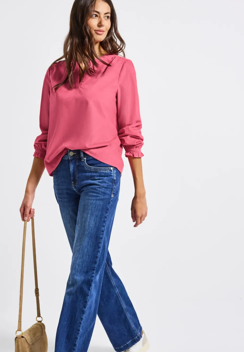 Blouse en velours côtelé avec détails à volants
