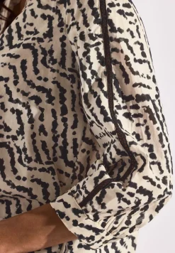 Blouse imprimée avec détails de taille