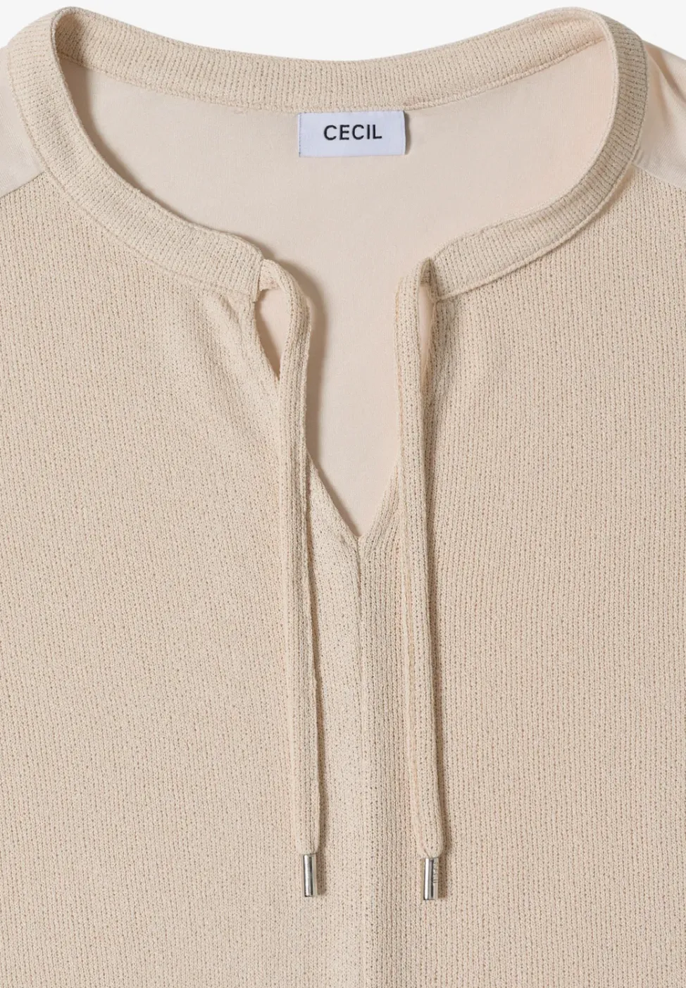 Blouse manches courtes à col fendu et rubans