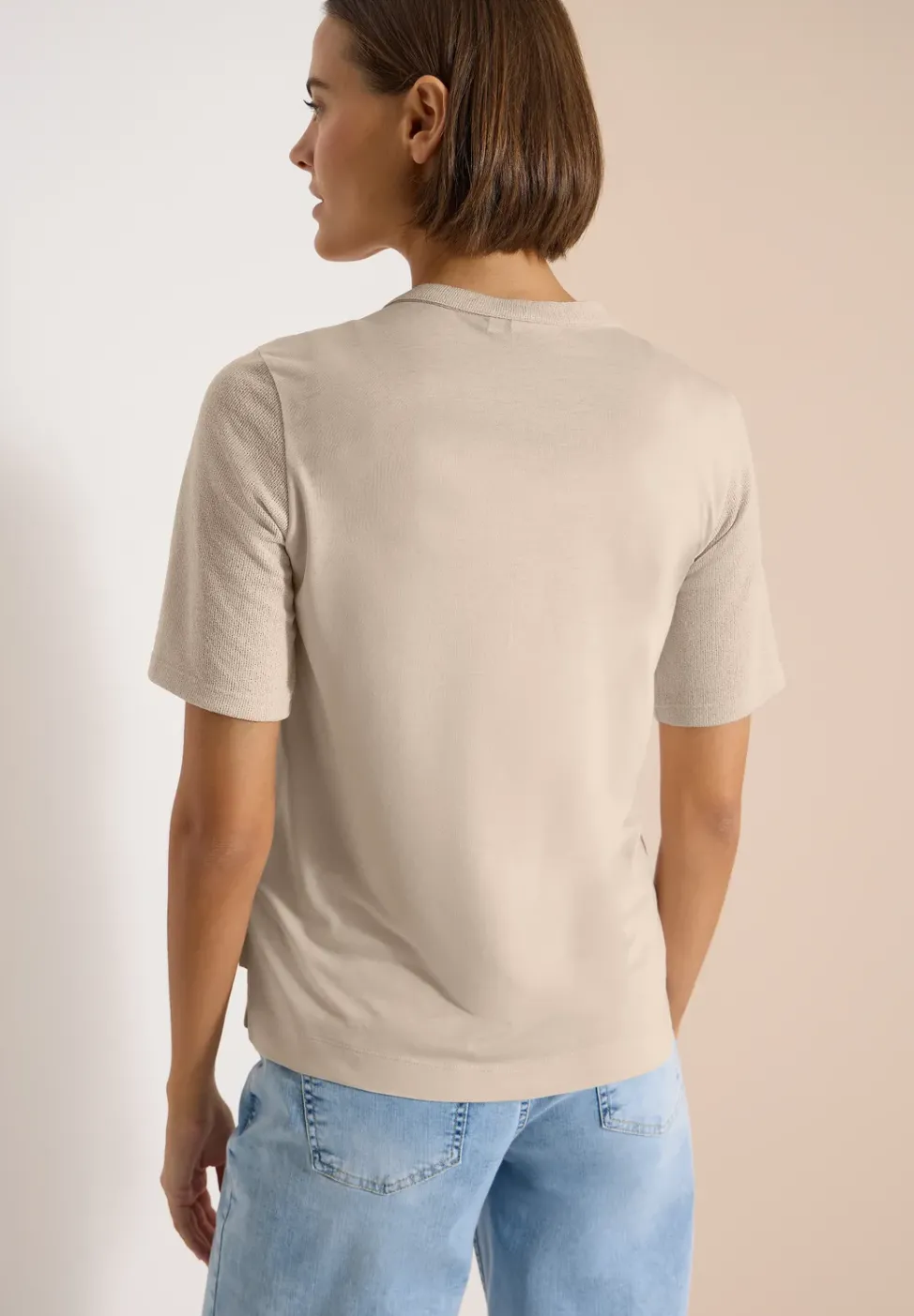Blouse manches courtes à col fendu et rubans