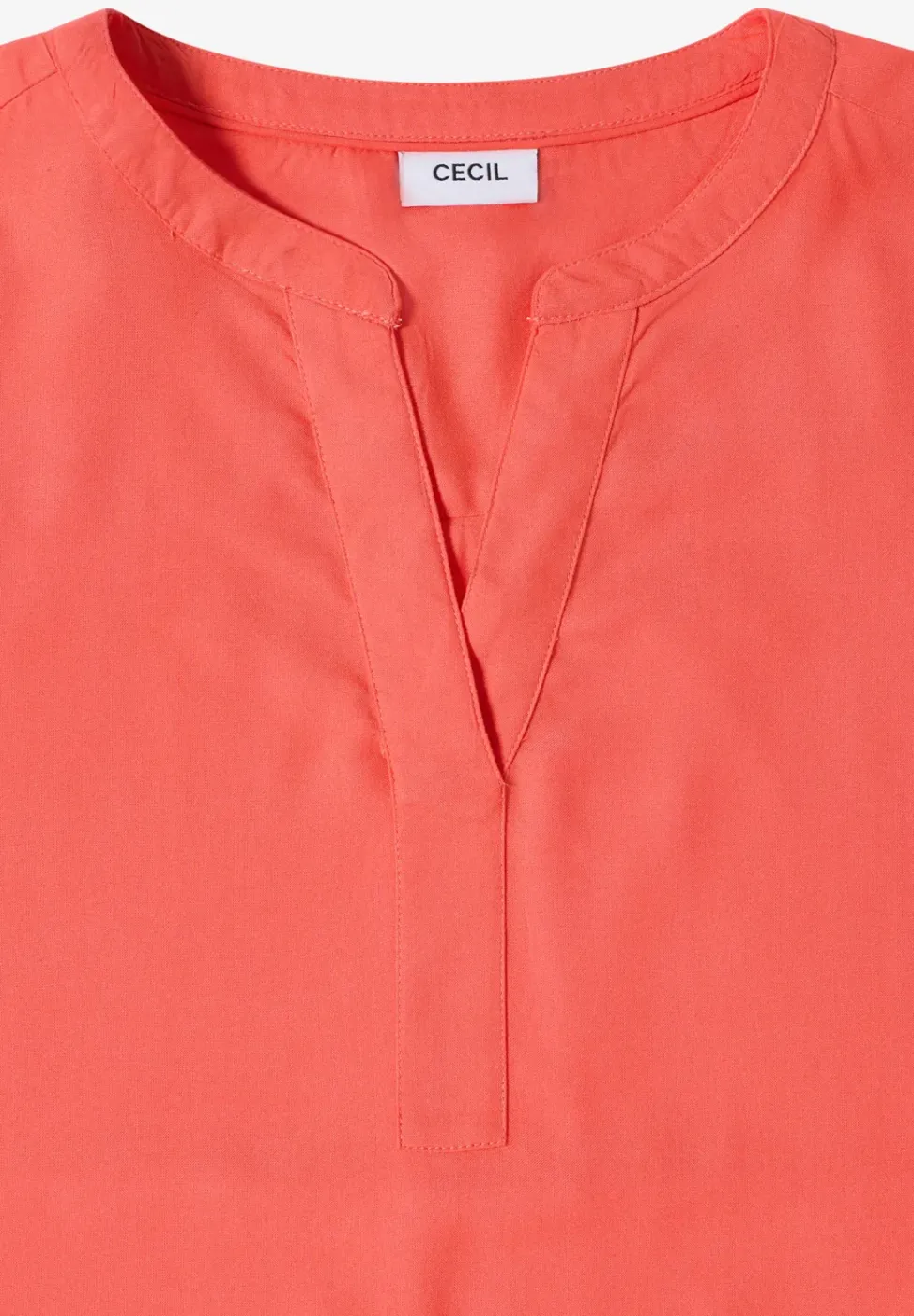 Blouse manches courtes à col fendu