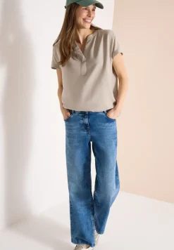 Blouse manches courtes à col fendu