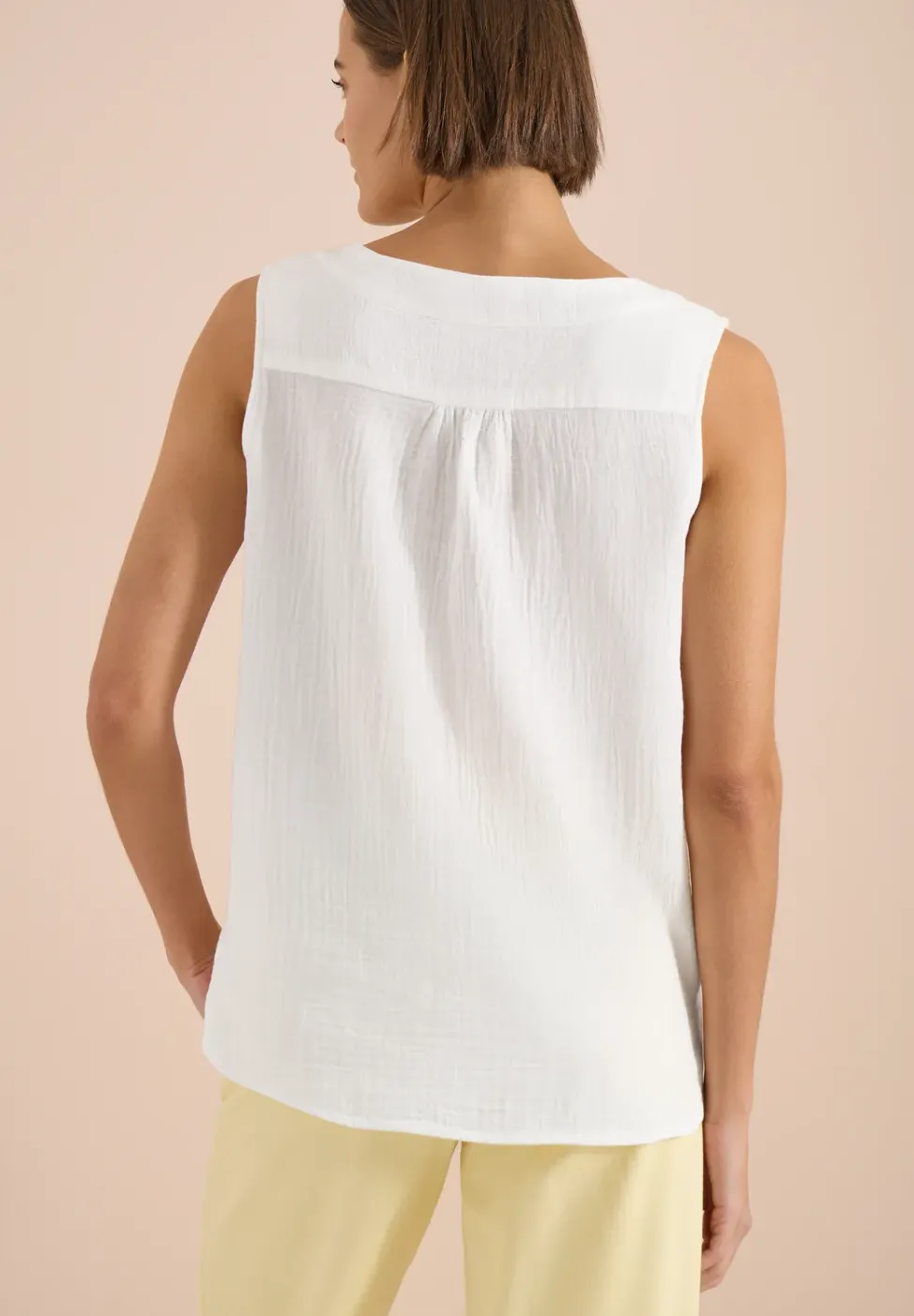 Blouse sans manches col V en mousseline