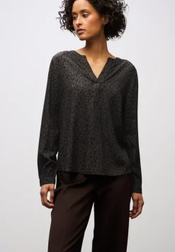 Blouse Split Neck Leo