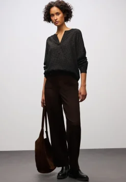 Blouse Split Neck Leo