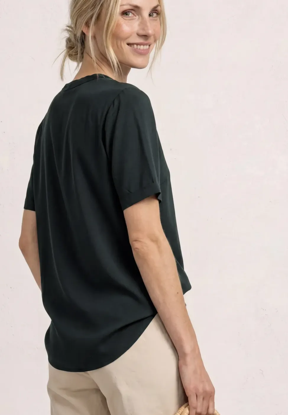 Blouse unie à col fendu
