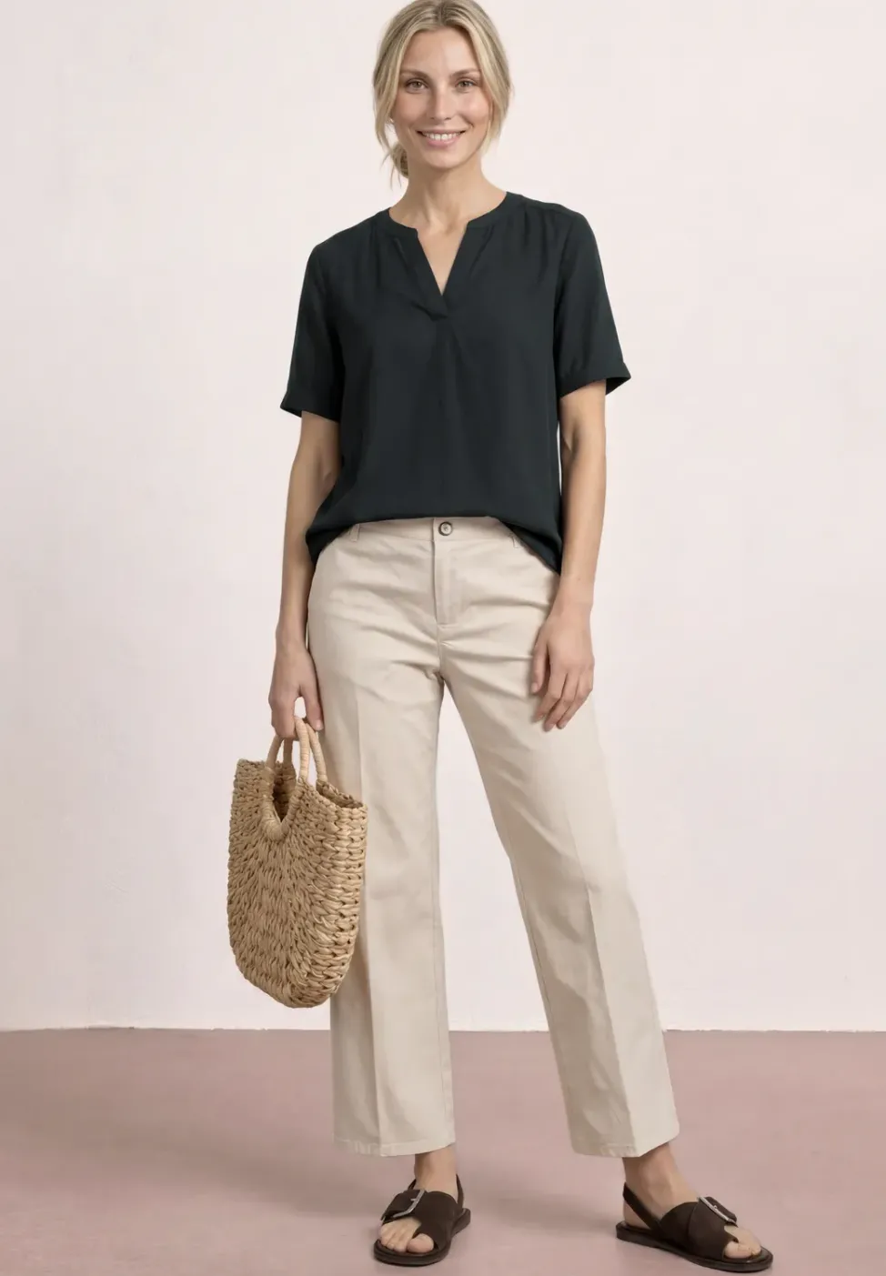 Blouse unie à col fendu